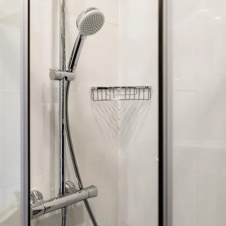 Arianska - Lift & Ac Appartement