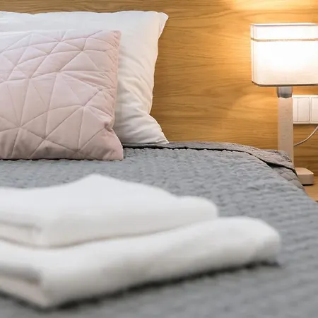 Arianska - Lift & Ac Appartement