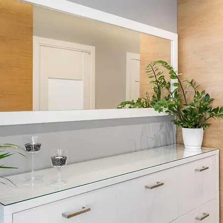 Arianska - Lift & Ac Krakau